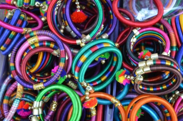 Jewlery / Bangles & Accessories - Image 2